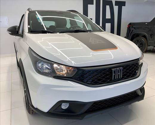FIAT ARGO 1.3 FIREFLY FLEX TREKKING MANUAL